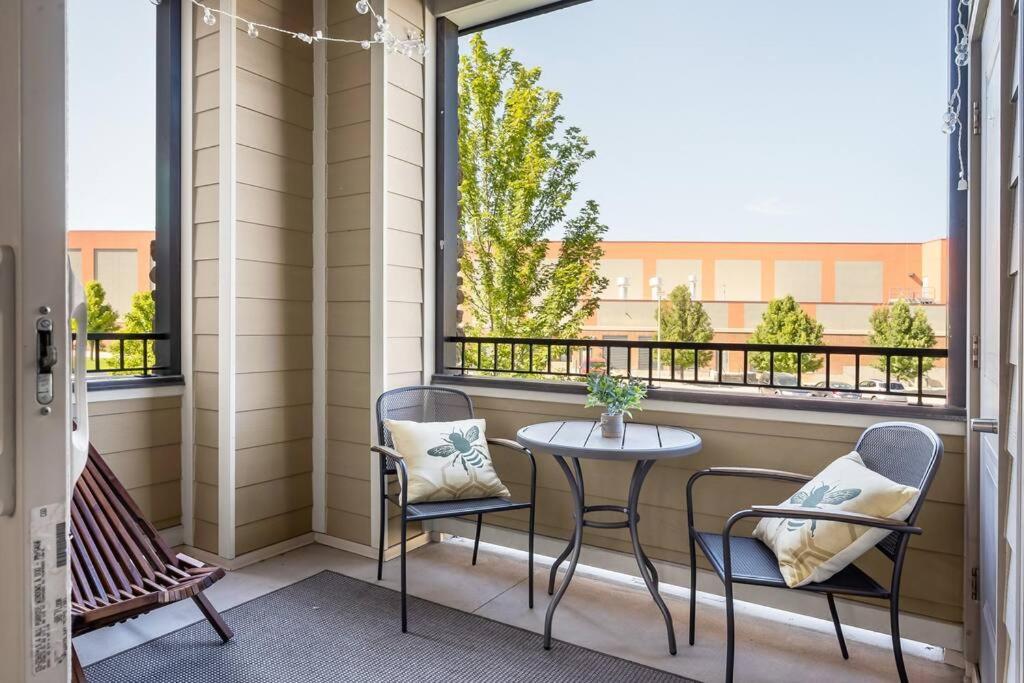 סאות' ג'ורדן Bee Chic In Sojo W/Hot Tub+Gym+Local Ski Slopes מראה חיצוני תמונה