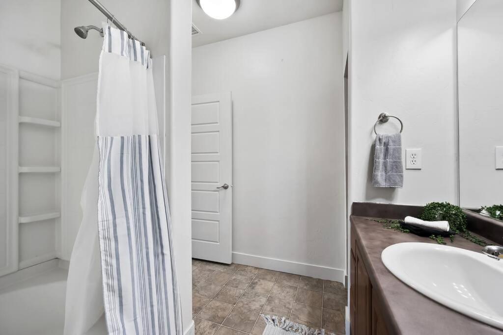 סאות' ג'ורדן Bee Chic In Sojo W/Hot Tub+Gym+Local Ski Slopes מראה חיצוני תמונה